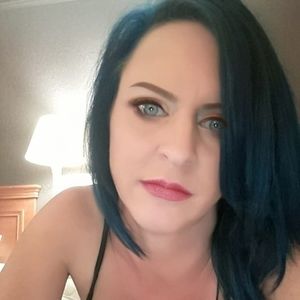 Meet your Posher, Scarlet